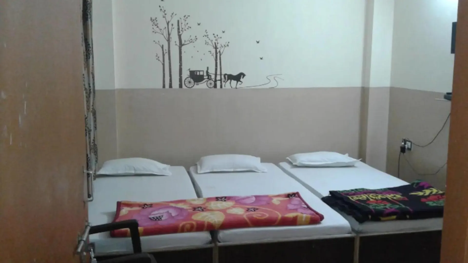 Hotel Swastik Guest House Varanasi - Perfect Location And Comfortable Room 3*,  Indien